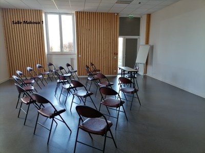 Salle Makoua 1